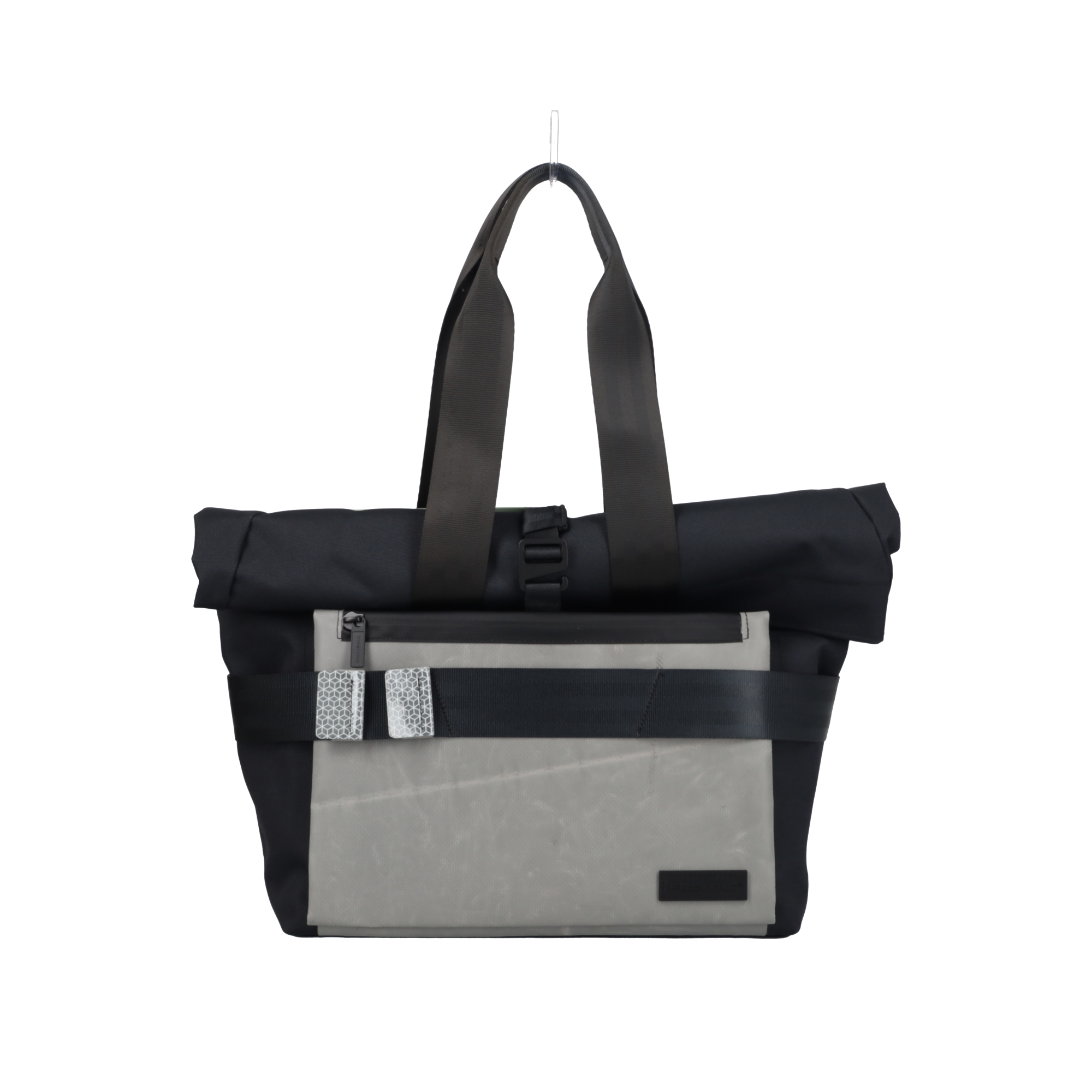 FREITAG ANDERSON 3WAY 大容量 アンダーソン 毎日のチャリ移動にぴったり。夜道でキラっと光る大容量ロール