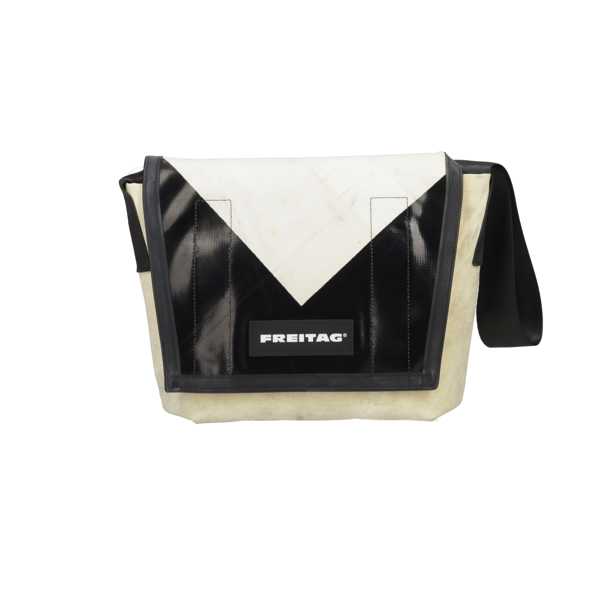 FREITAG F11 LASSIE メッセージャーバッグS 黒の点 FREITAG フライターグ F11 LASSIE MESSENGER CLASSIC S ラッシー