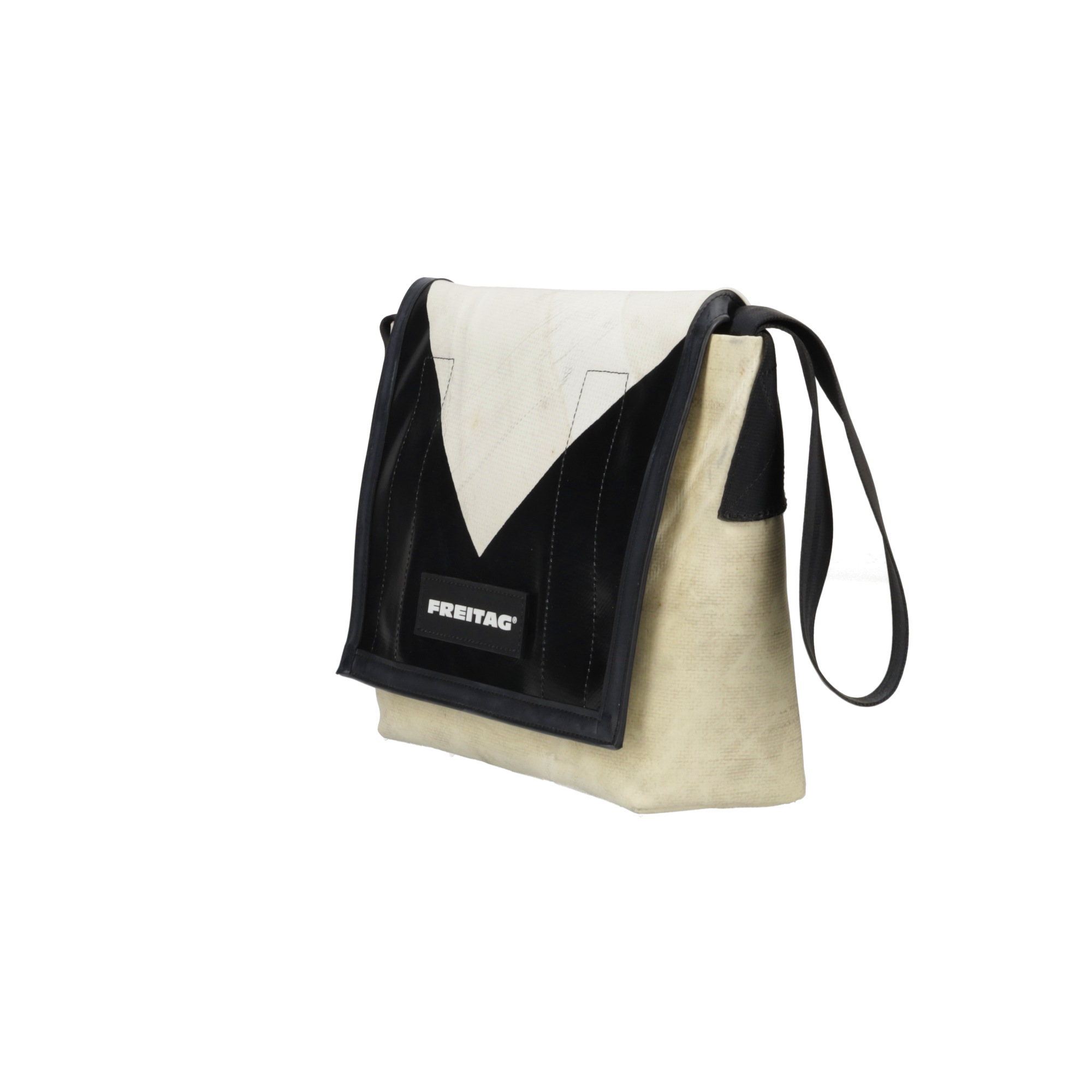 F11 LASSIE | 822617 | FREITAG
