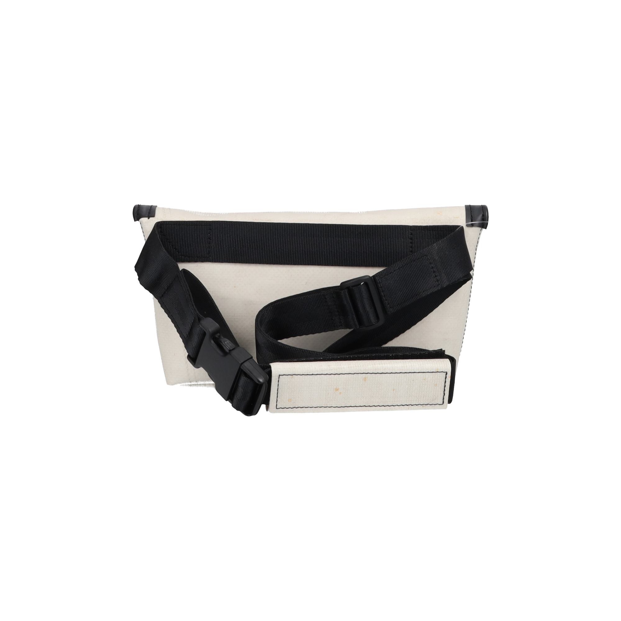 F40 JAMIE | 129259 | FREITAG