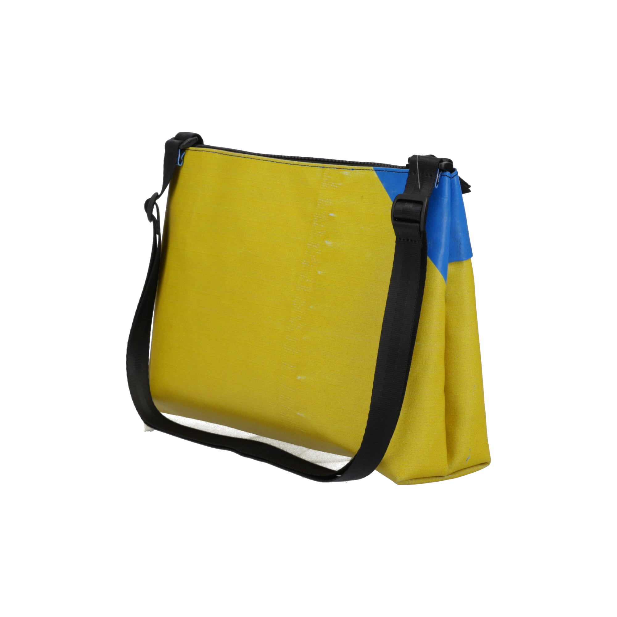 バッグ FREITAG LOU FREITAG F553 LOU Shoulder Bag – Red Dot Design Museum Singapore