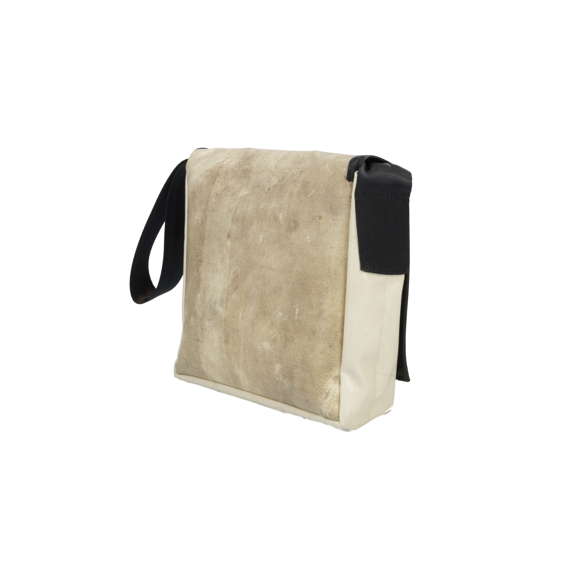 F11 LASSIE | 095417 | FREITAG