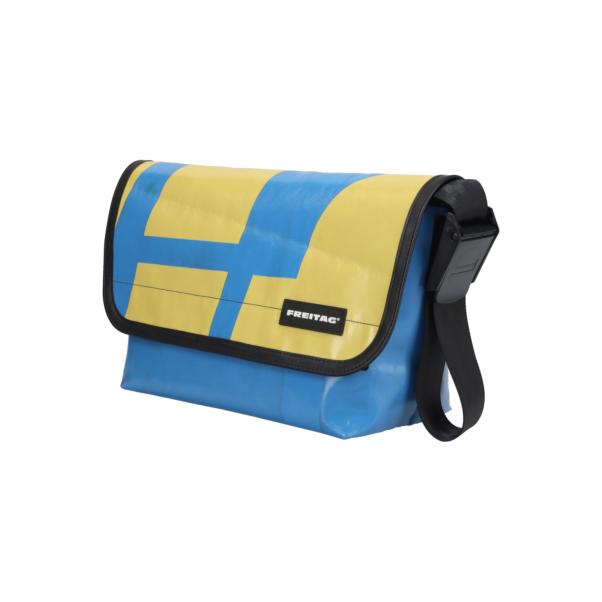 WELCOME BACK, F42 SURFSIDE 6 | FREITAG