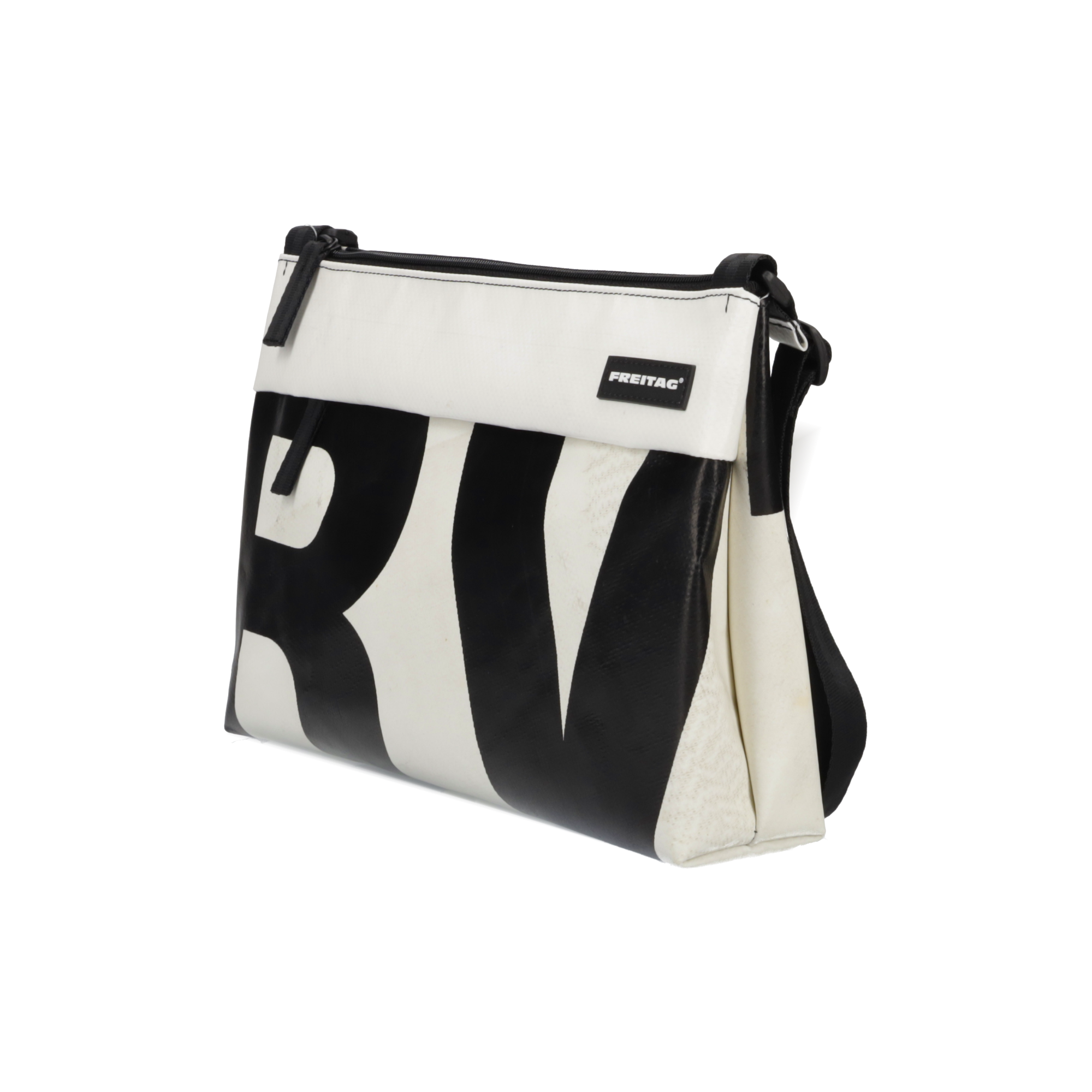 F553 LOU | 182495 | FREITAG