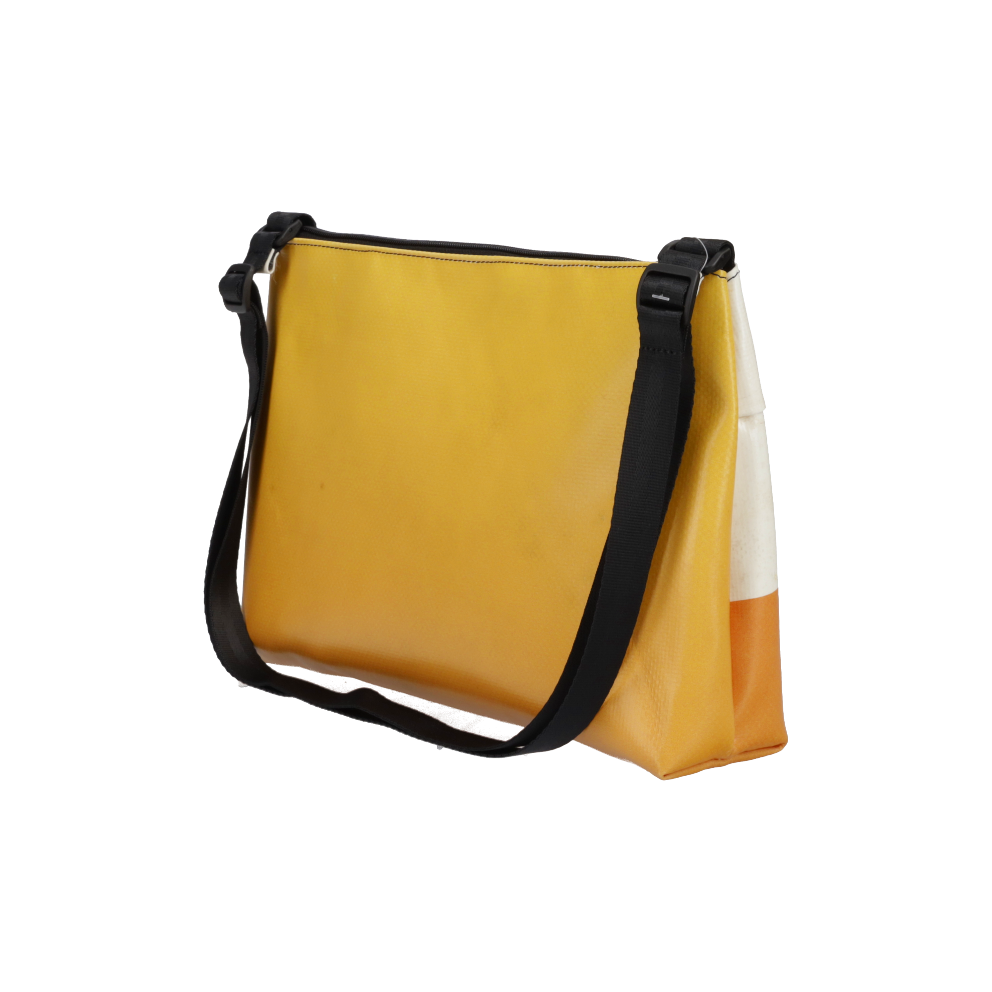 バッグ FREITAG MASIKURA FREITAGがダブルポーチをニューリリース