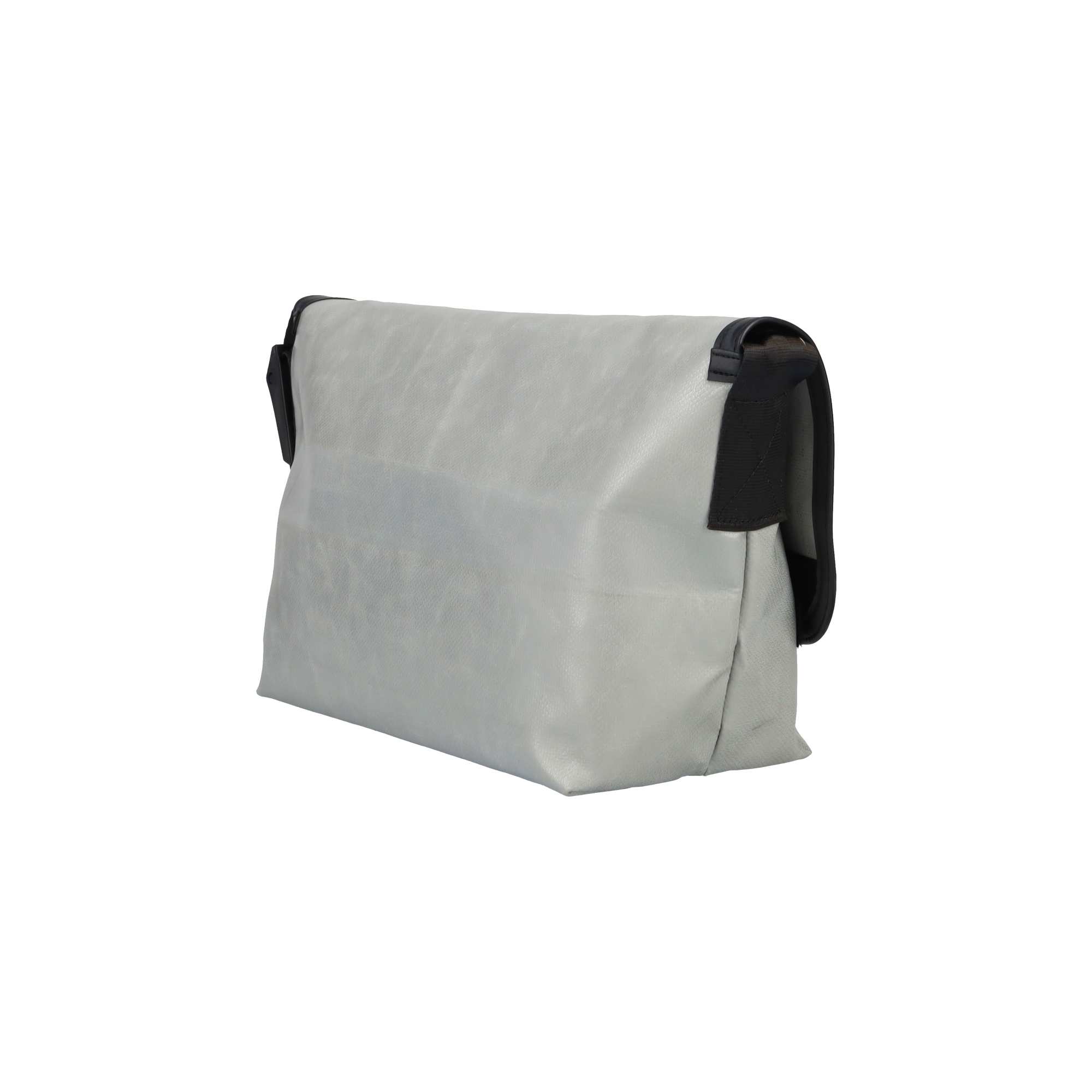 WELCOME BACK, F42 SURFSIDE 6 | FREITAG