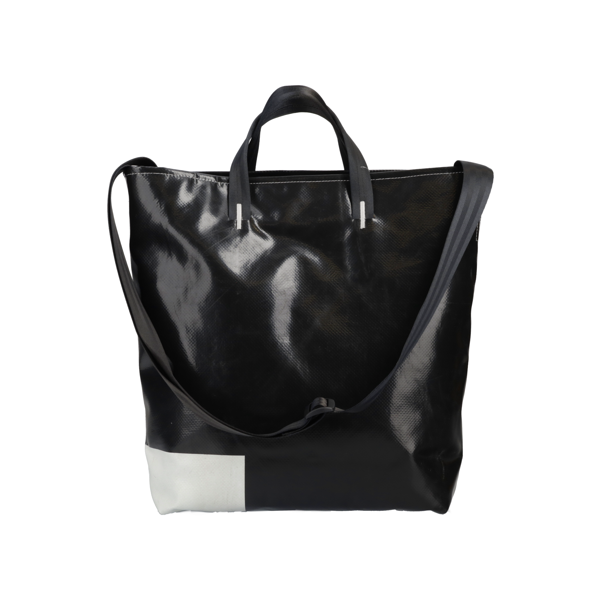 FREITAG フライターグ F203 BOB ブラック Tote Bag FREITAG F203 Bob | Freshlabels.com