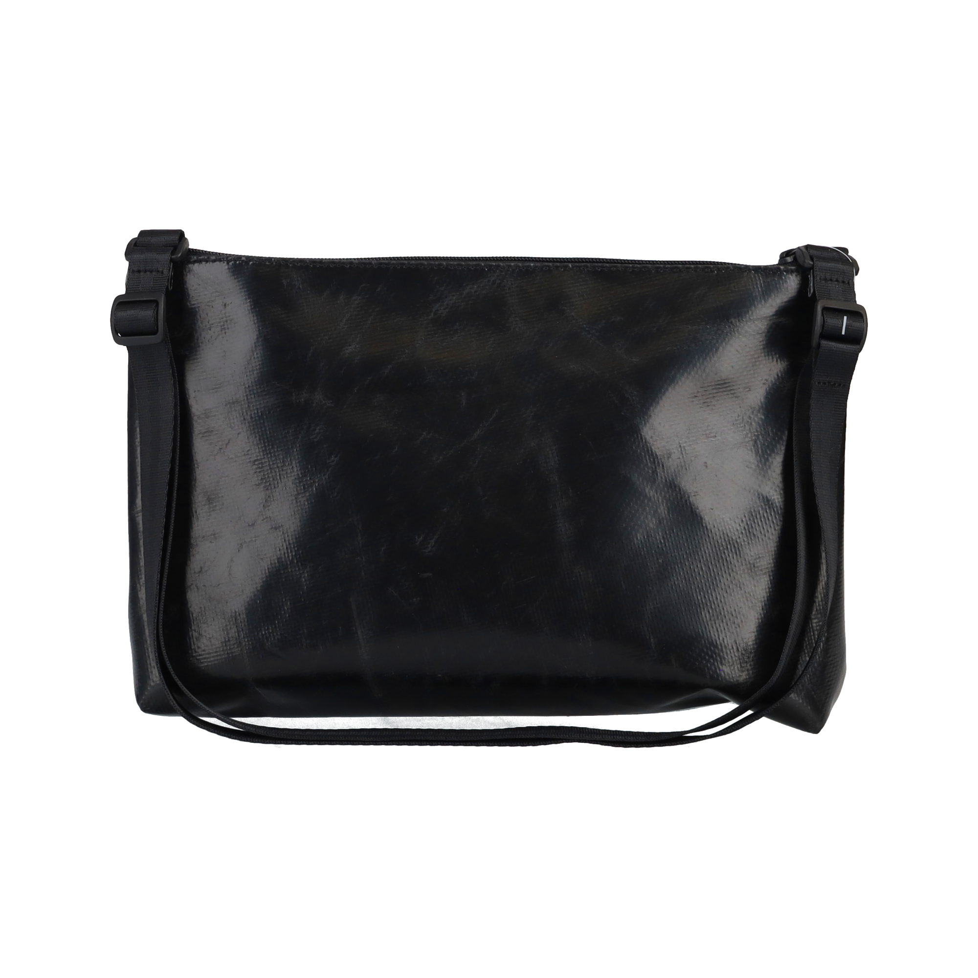 F553 LOU | 210314 | FREITAG