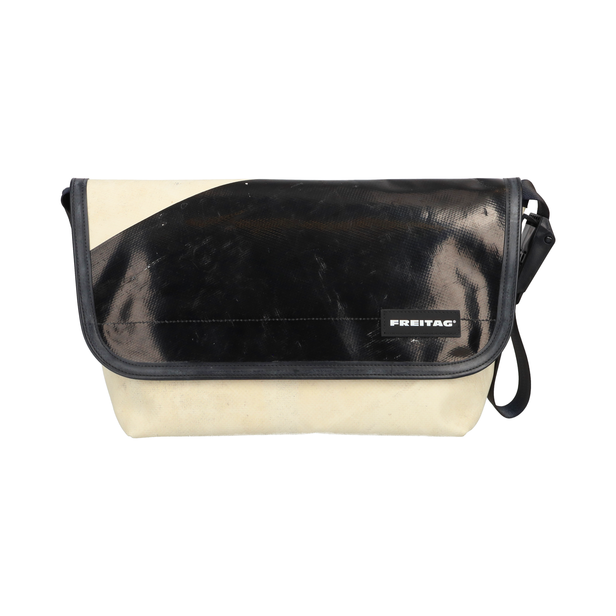 F42 SURFSIDE 6 | 230404 | FREITAG