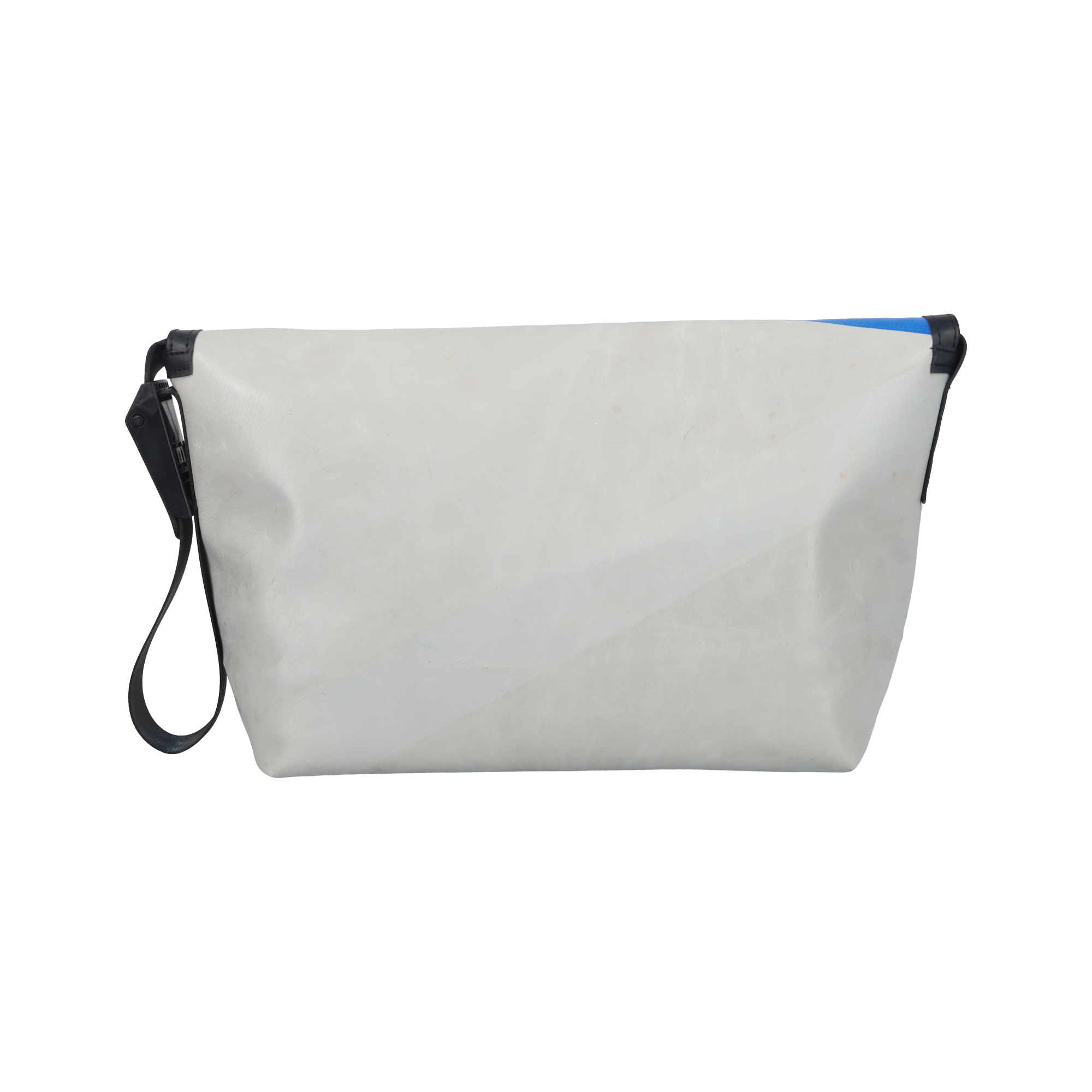 Welcome Back F42 SURFSIDE 6 | FREITAG