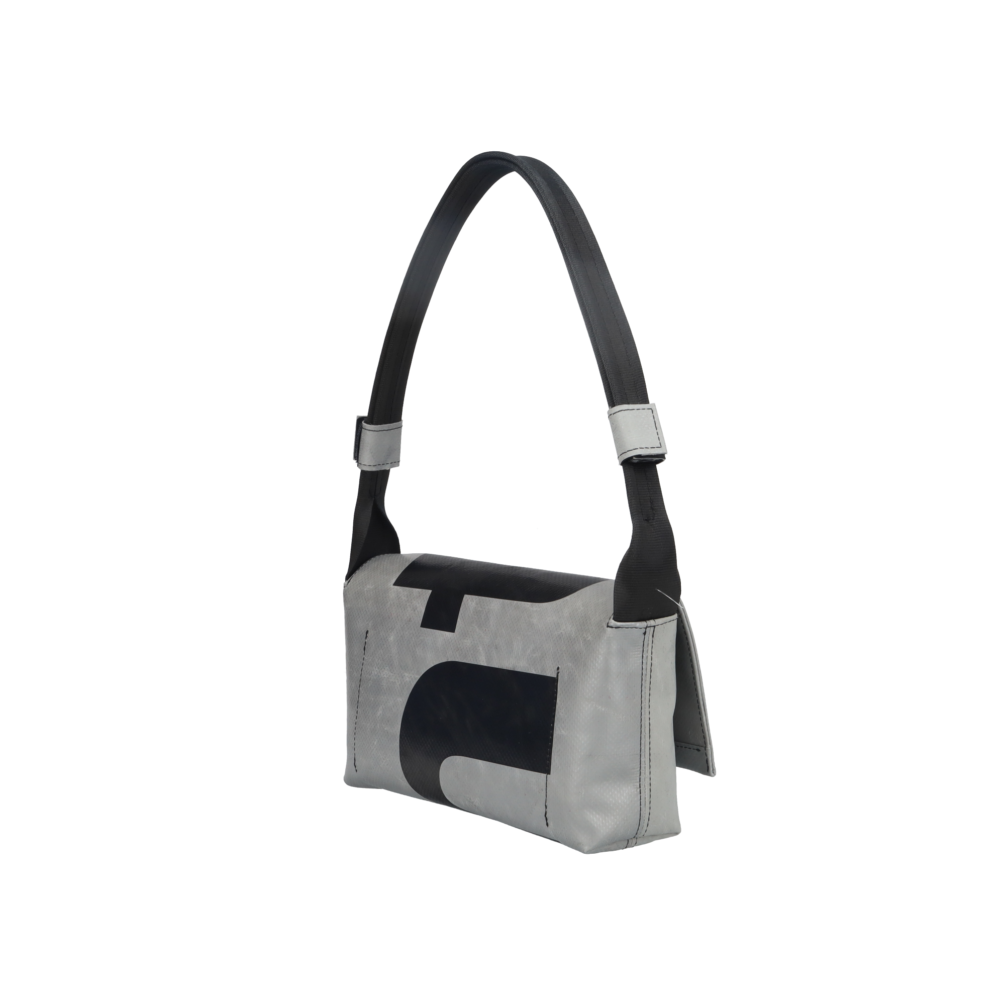 F171 LAURA | 245111 | FREITAG