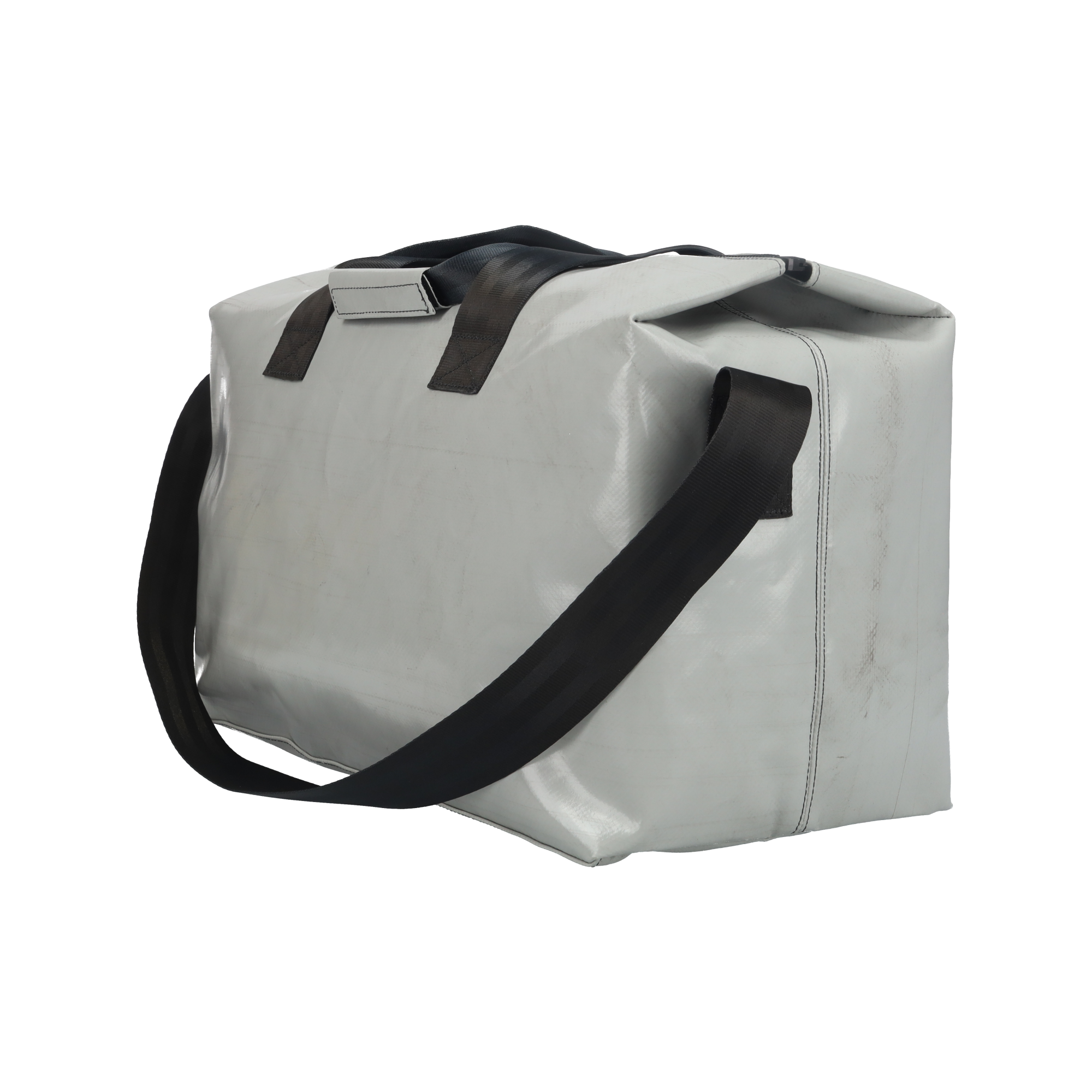 The big sports bag: F46 CLARK | FREITAG