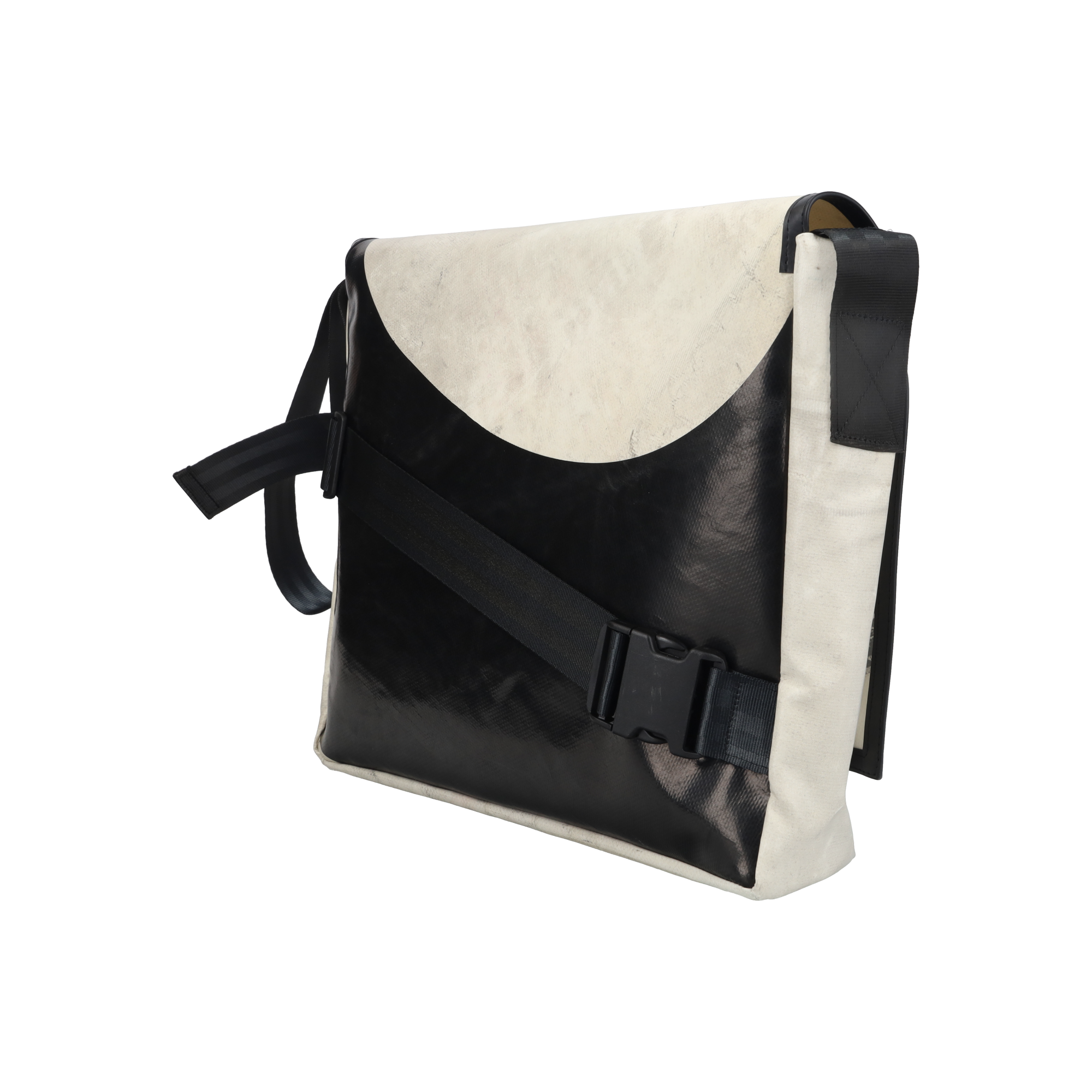 フライターグ メッセンジャーバッグ ZURICH フライターグ メッセンジャーバッグ ZURICH