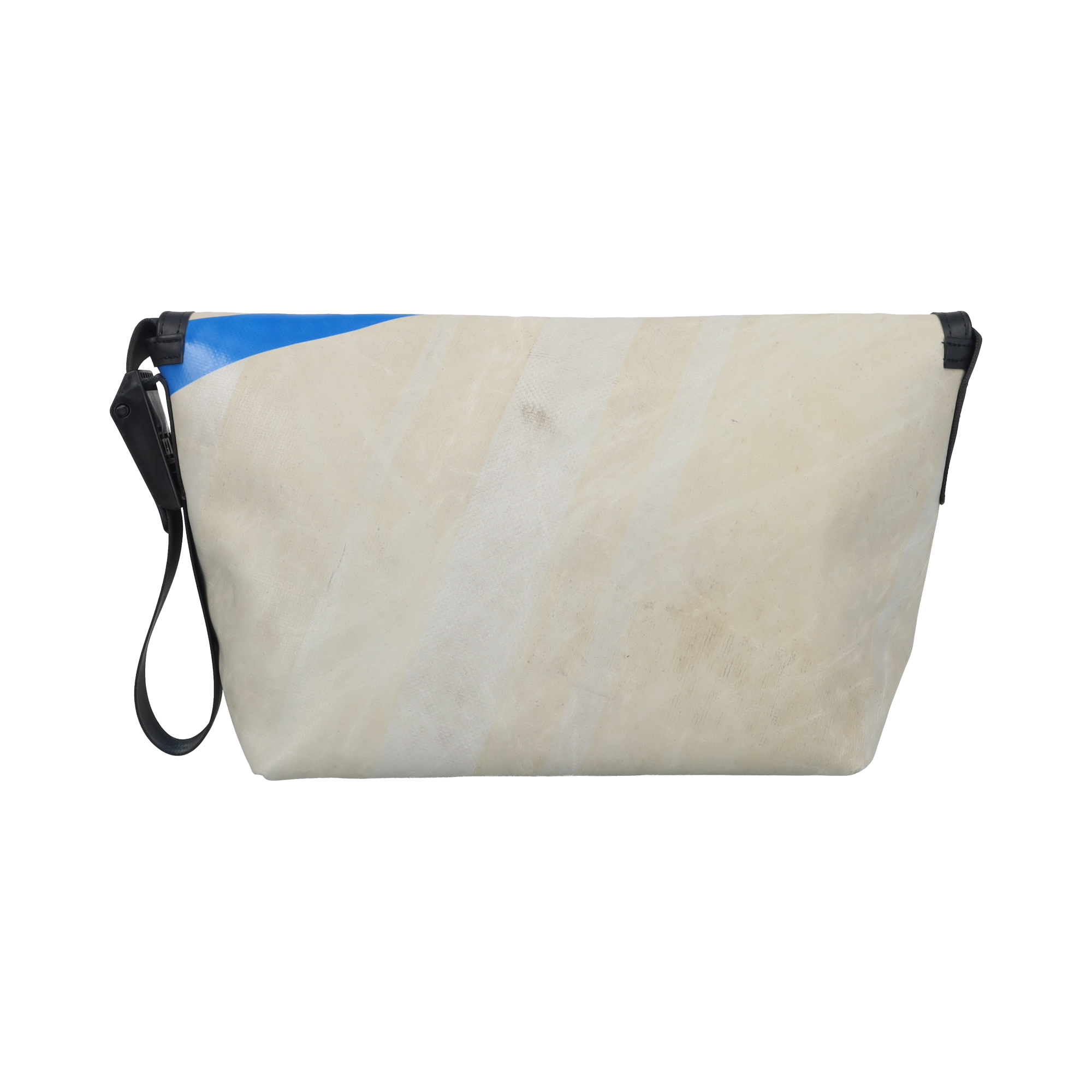 Welcome Back F42 SURFSIDE 6 | FREITAG