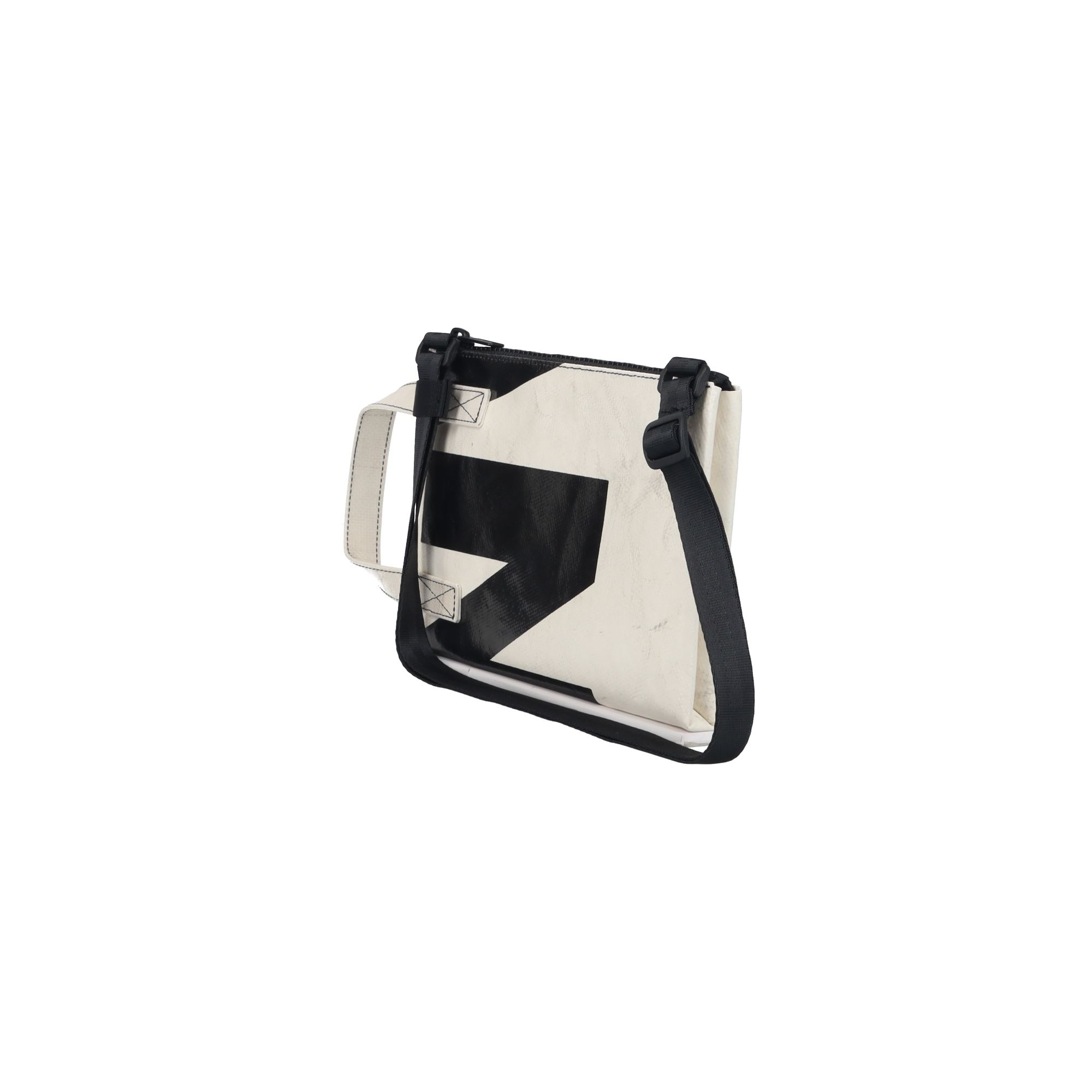 F272 EDDIE | 309132 | FREITAG