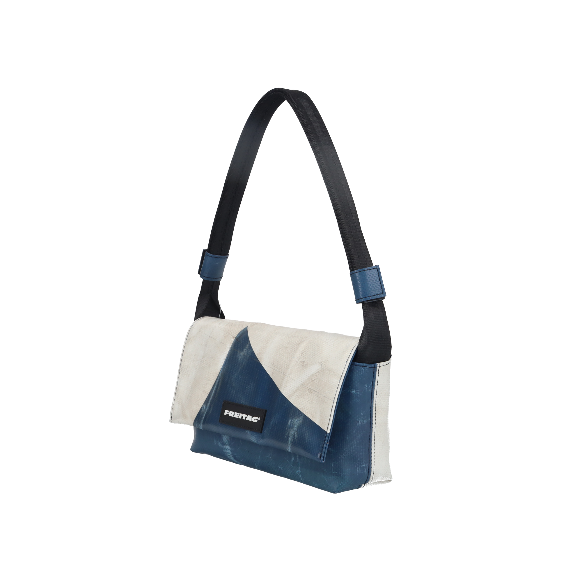 F171 LAURA | 313809 | FREITAG