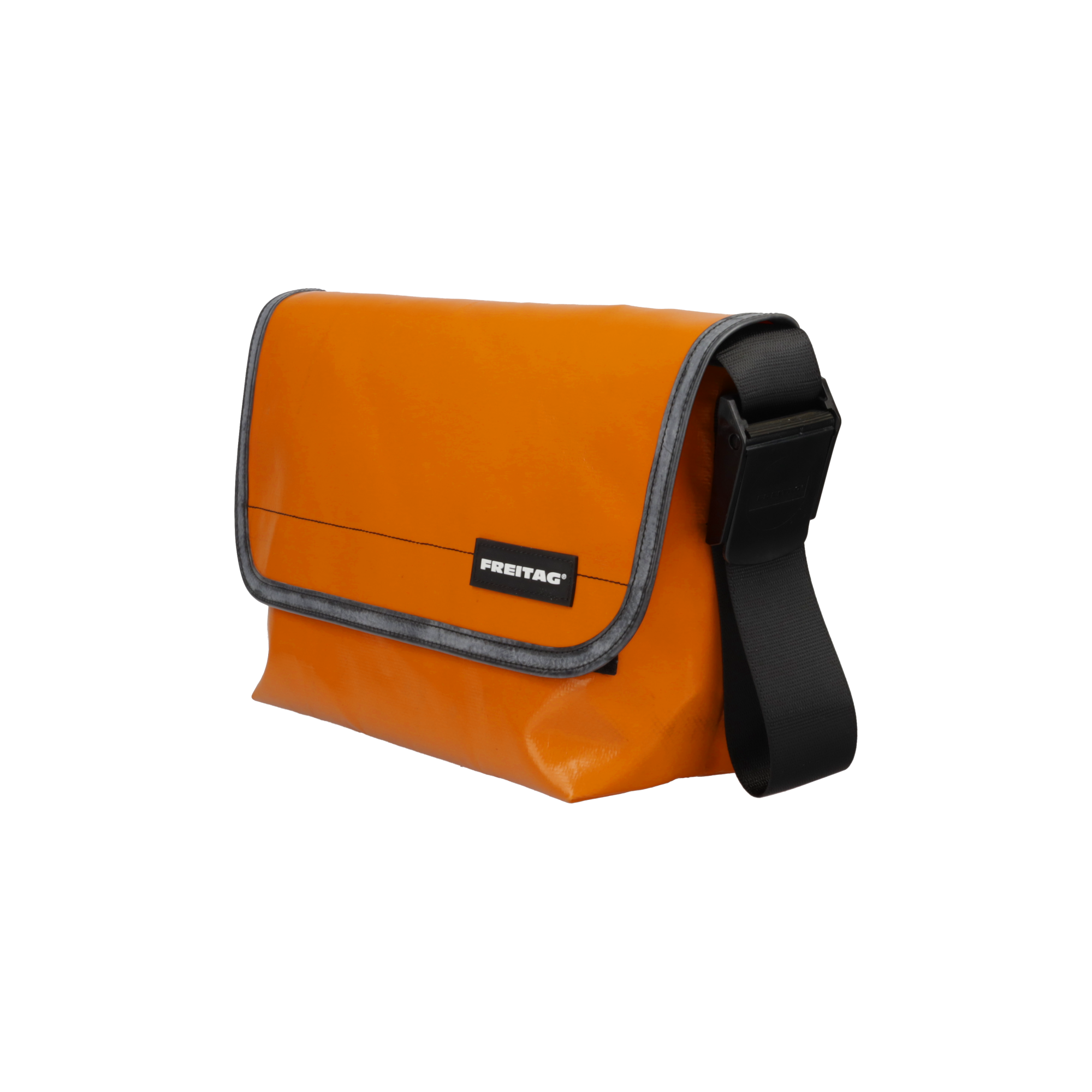 Welcome Back F42 SURFSIDE 6 | FREITAG