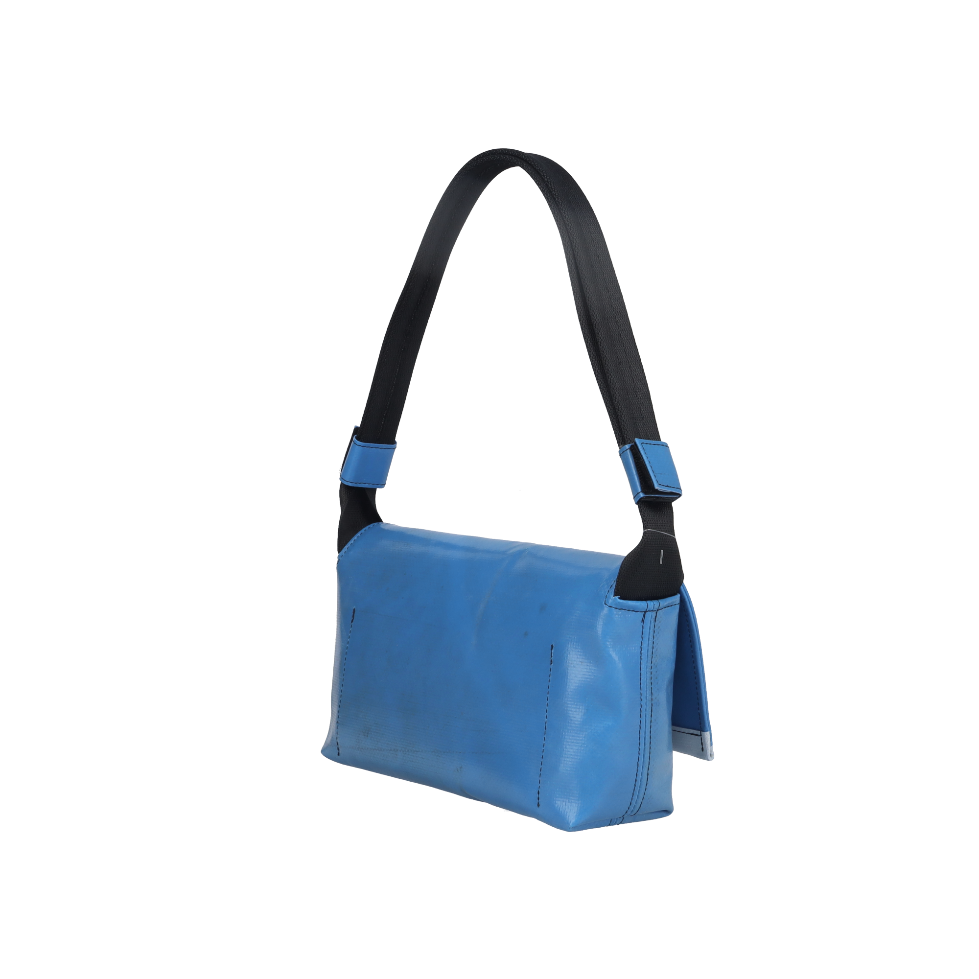 F171 LAURA | 326322 | FREITAG