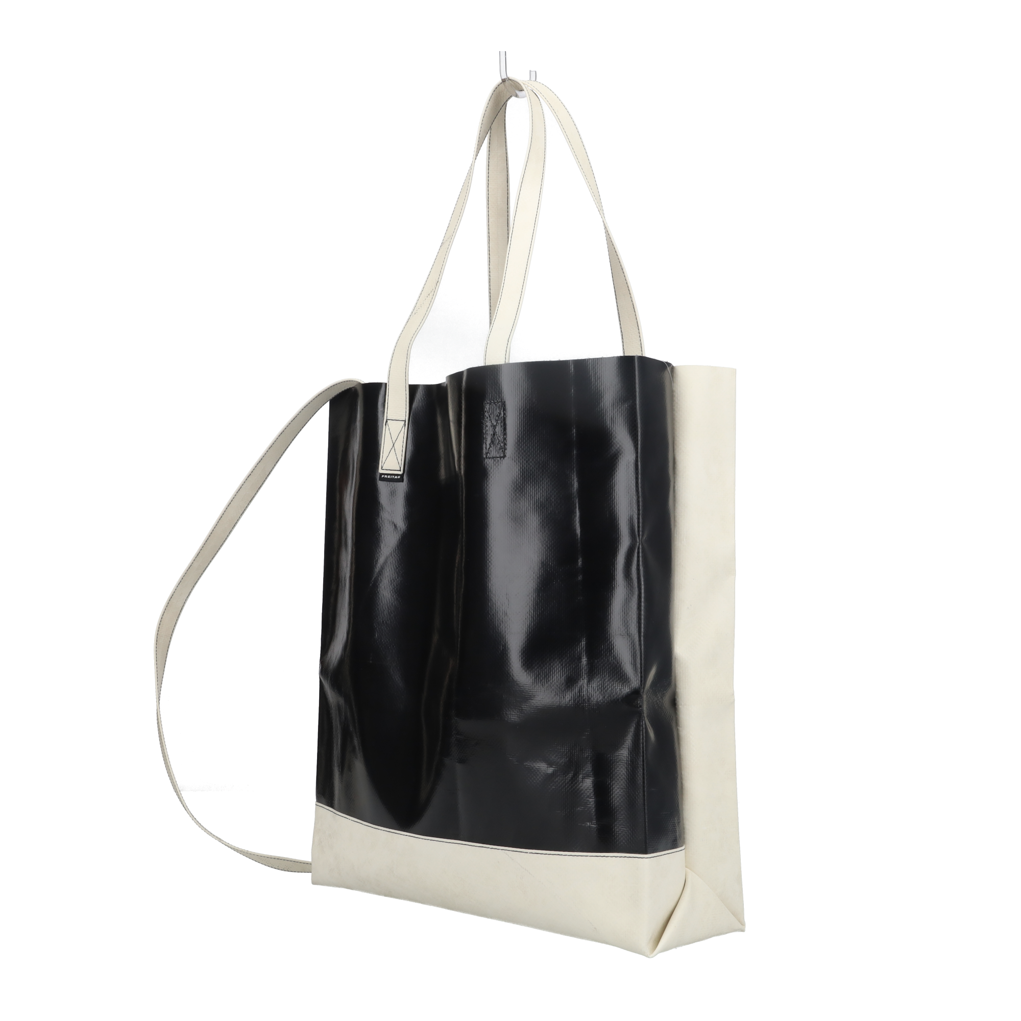 F262 JULIEN | 543023 | FREITAG