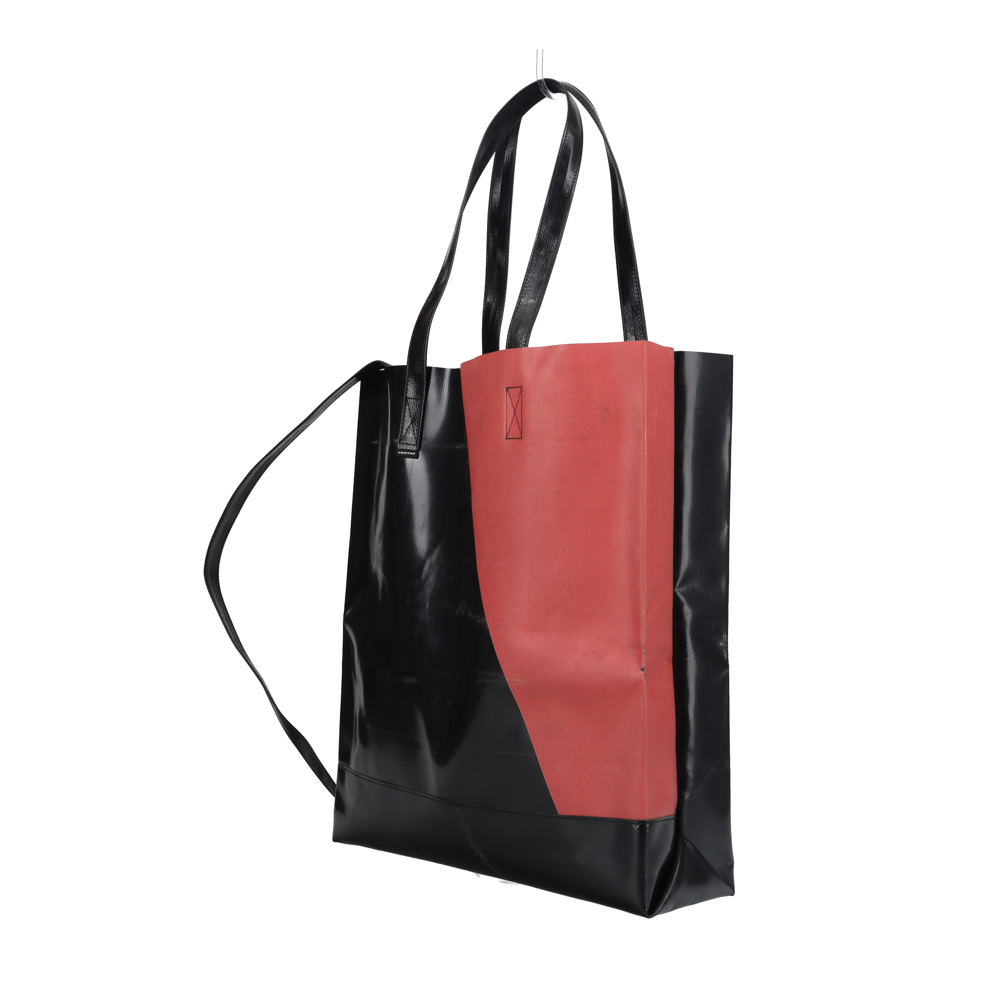 FREITAG ショルダーバッグ 赤/緑 FREITAG/フライターグ】からメッセンジャーバッグ入荷です