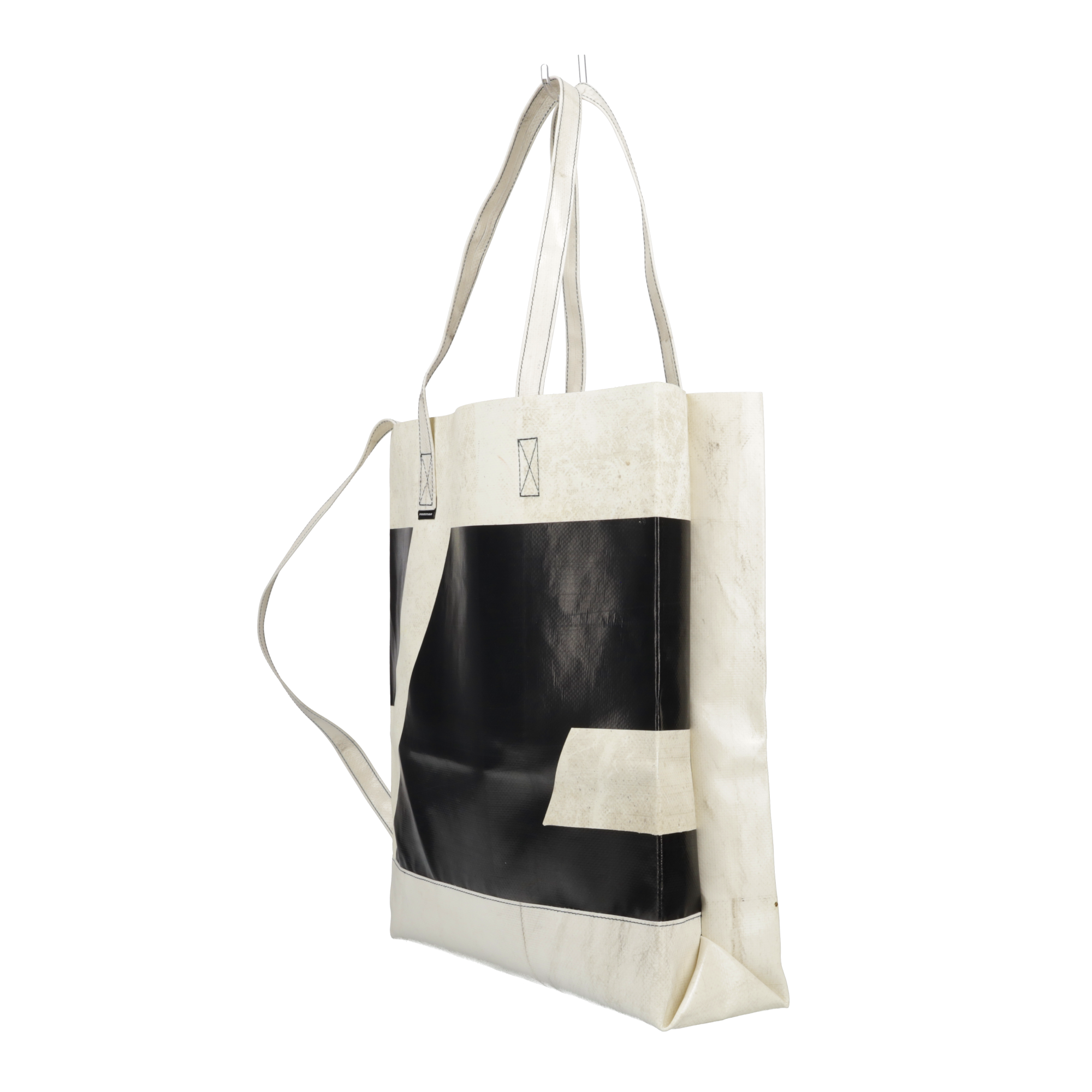 F262 JULIEN | 579301 | FREITAG