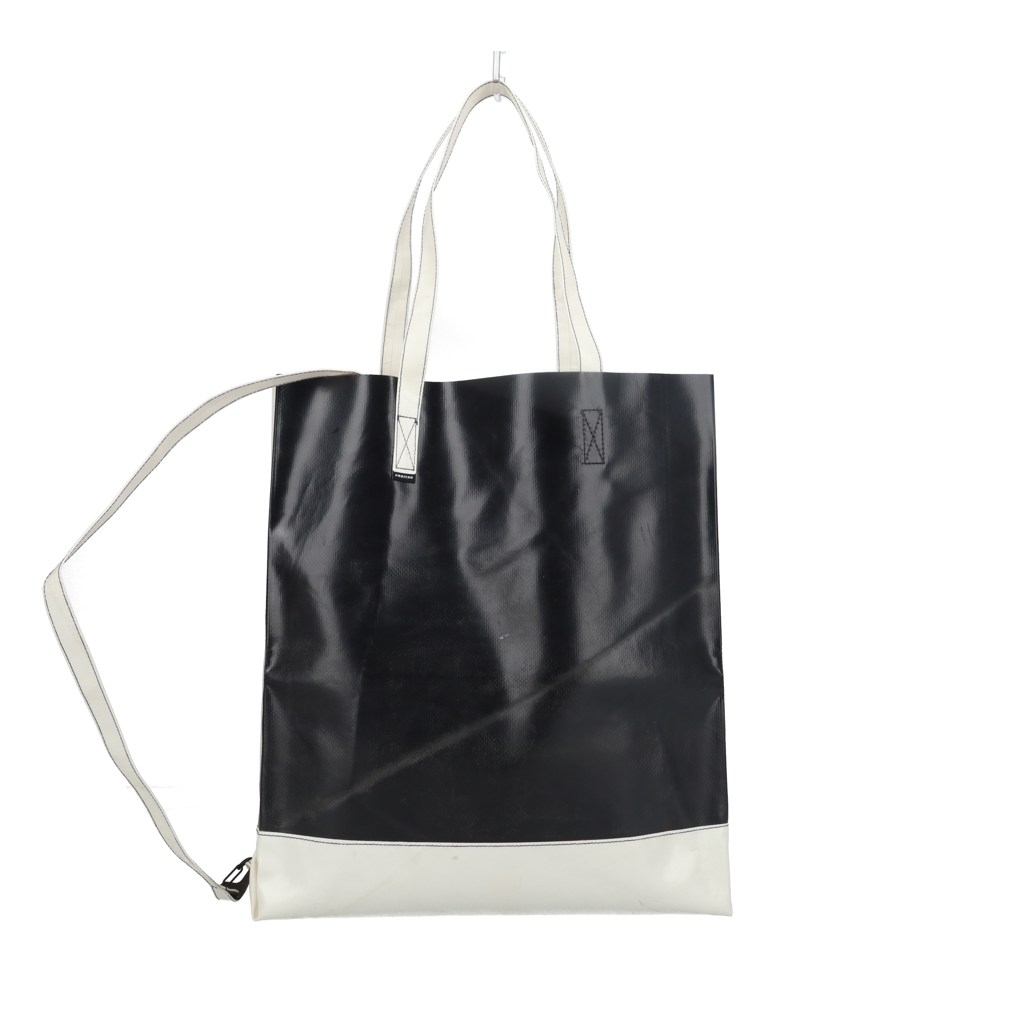 F262 JULIEN | 620949 | FREITAG